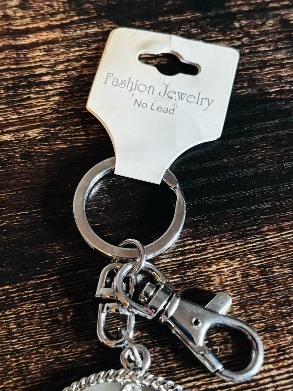 Silver-tone Star Keychain with Rhinestone Crystal Accent‎